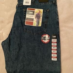 Mens lee relaxed fit jeans size 38x30 new with tags